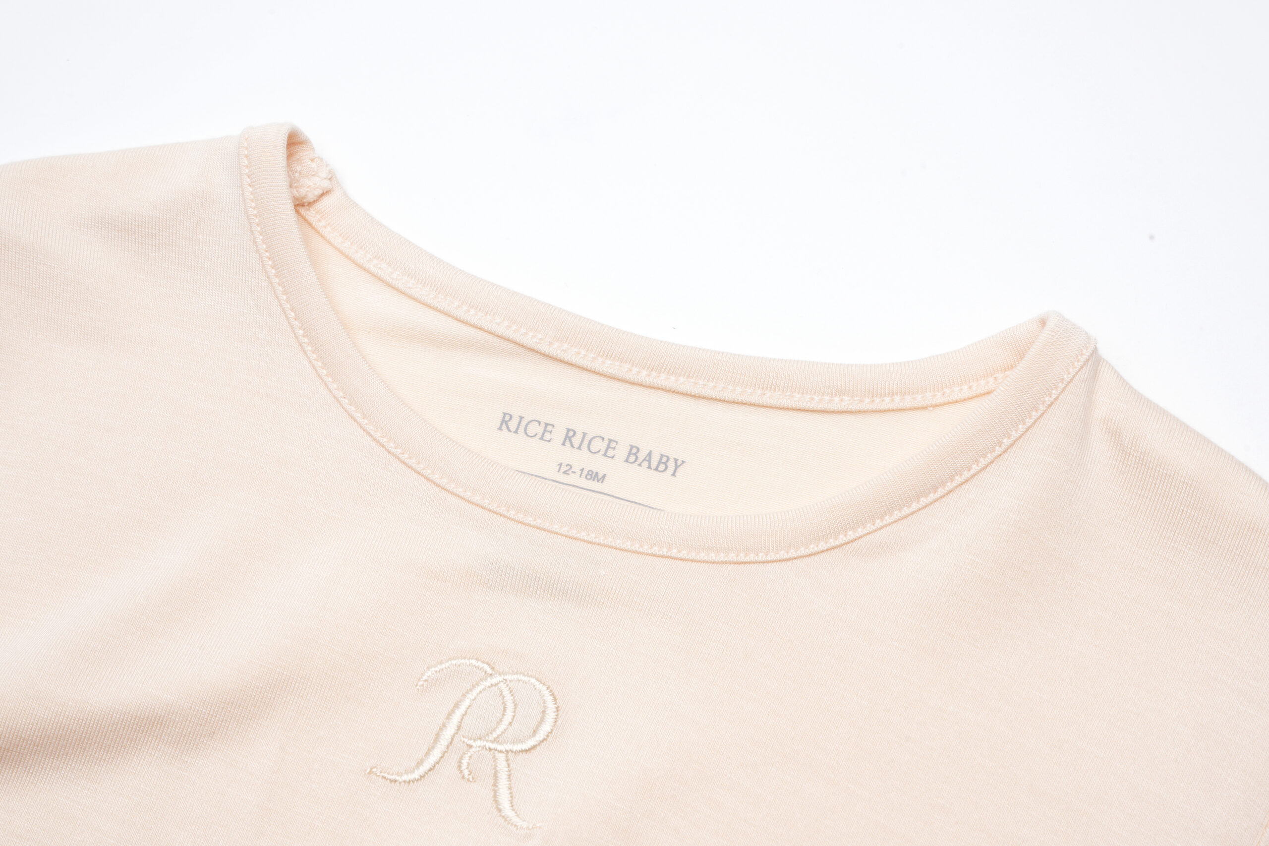 Classic bamboo pajama set for babies in soft brown